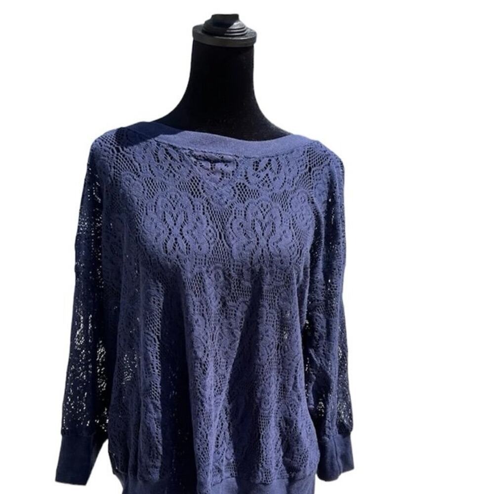 TWIST TEES size 2 -plus size top, women's XL